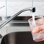 کنترل کیفی آب آشامیدنی در مناطق شهری و روستایی بندرعباس